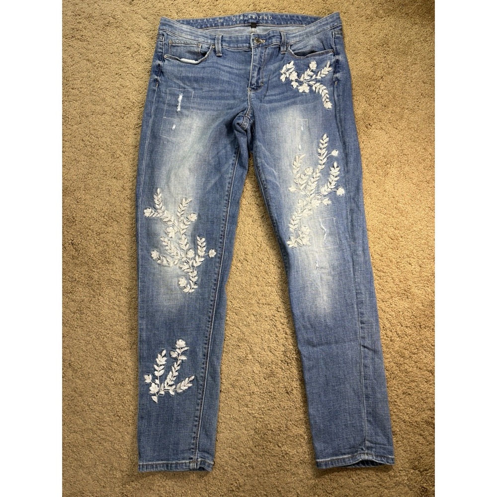 White House Black Market Girlfriend Jean Women 10 Floral Embroidery Mid Rise